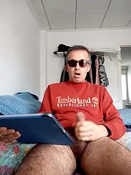 EmilioTaladdro online show from March 2026 11:26:02 AM