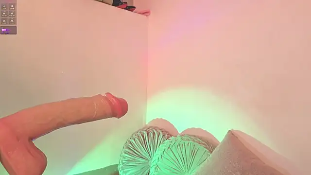 ashlynnlowe  online show from November 2025 07:34:01 PM