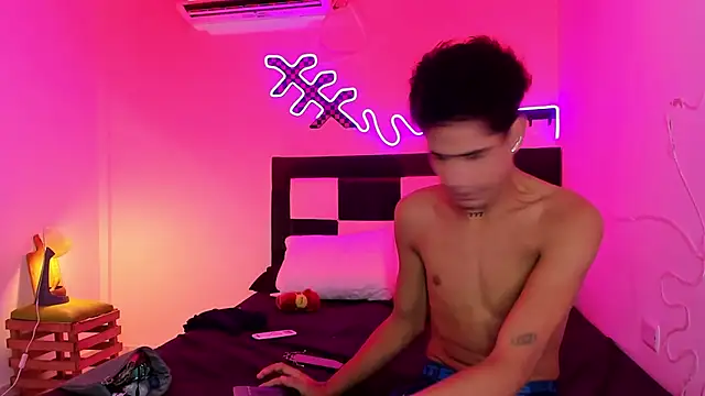 Lucky boys  X online show from October 2025 11:55:02 AM