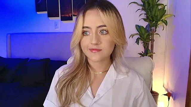 MaryMoon  online show from November 2025 02:42:02 AM