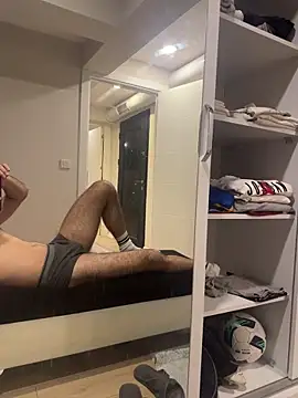 Sovaisback online show from November 2025 11:28:01 PM