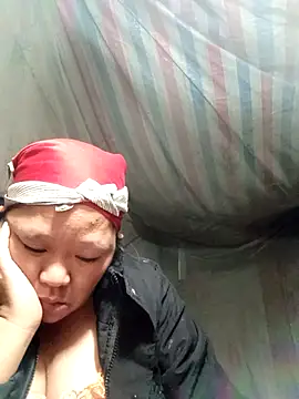 riso-00 online show from November 2025 11:00:01 AM