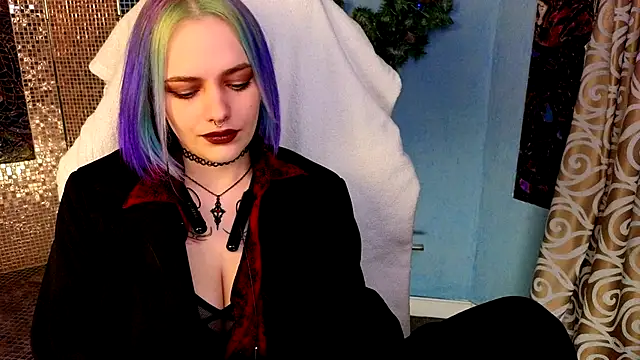 Eniferi online show from December 2025 08:45:02 AM