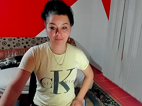 Soffy Skye online show from November 2025 04:36:02 AM