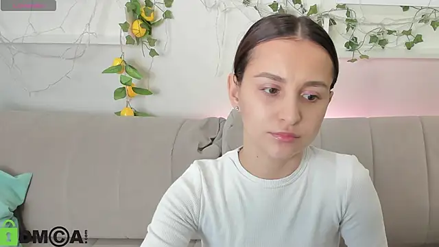 Snapshot of Mary_0Smith chatting on October 2025 06:02:02 AM Mary 0Smith online show from October 2025 06:02:02 AM