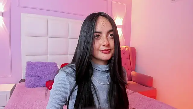 Snapshot of Ashleypetit chatting on July 2026 04:50:01 PM Ashleypetit online show from July 2026 04:50:01 PM