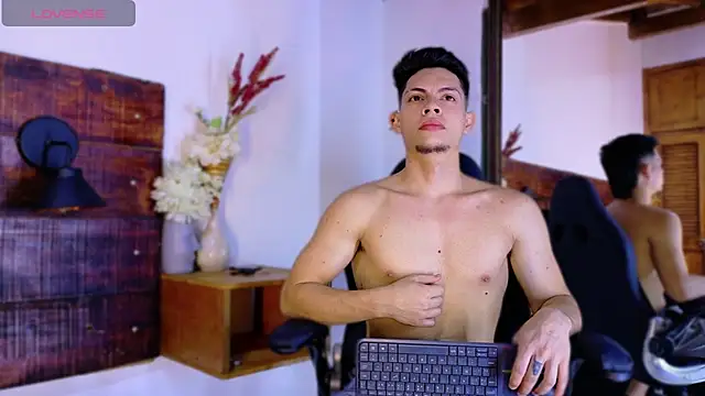 JhosuaVega online show from April 2026 12:00:01 AM