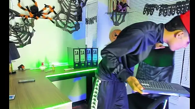 xxKamadevaxx online show from October 2025 01:21:01 PM