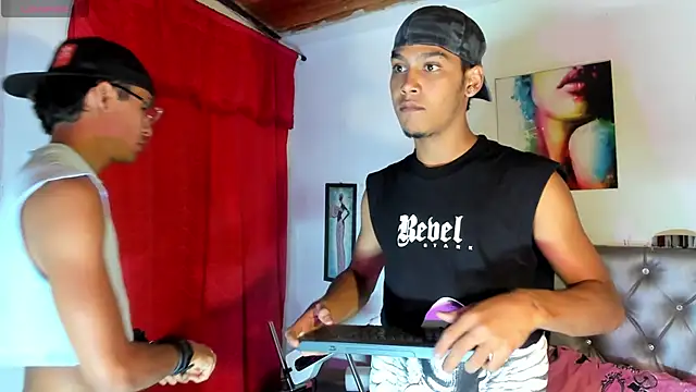 xxKamadevaxx online show from April 2026 06:03:02 AM