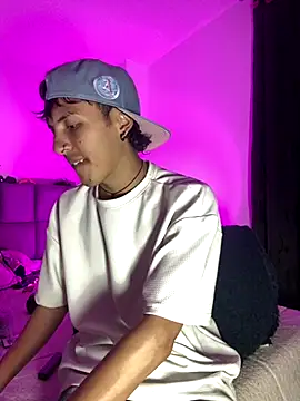 NaytonFreeman online show from October 2025 11:38:01 PM