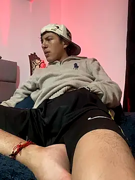 NaytonFreeman online show from November 2025 11:21:01 AM