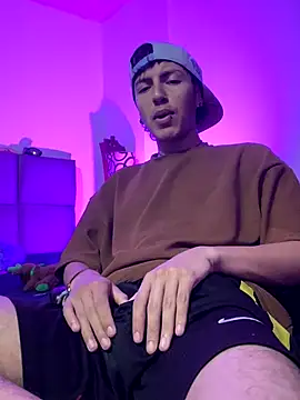 NaytonFreeman online show from November 2025 11:20:01 AM