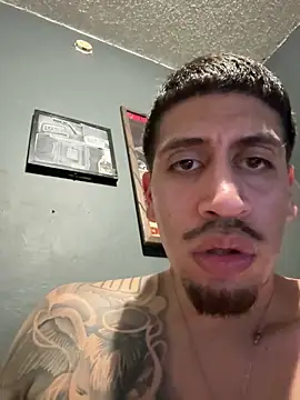 busnfatnutsLildee online show from February 2026 02:48:01 AM