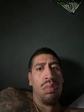 Snapshot of busnfatnutsLildee chatting on March 2026 03:56:01 PM busnfatnutsLildee online show from March 2026 03:56:01 PM