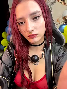 Megann 19  online show from September 2025 02:10:01 PM