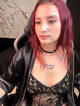 Megann 19  online show from October 2025 03:21:02 PM