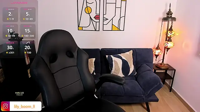 Lyliboomm online show from October 2025 09:48:01 PM