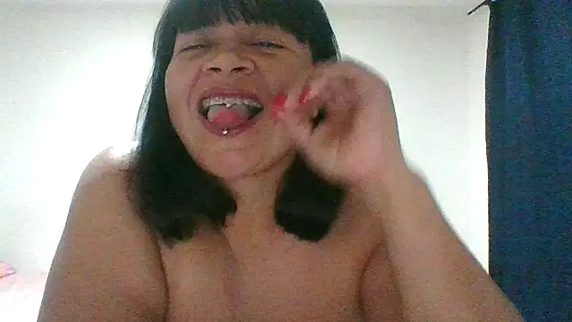 adri89-g online show from February 2026 12:37:01 AM