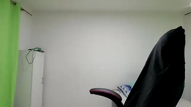 adri89-g online show from July 2026 12:43:01 PM