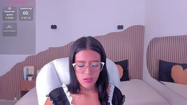 Iris8  online show from June 2026 08:20:02 PM