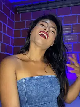 Michelle Narvaez online show from March 2026 01:11:01 AM