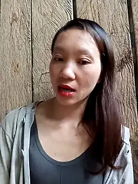 Snapshot of bonnie-00 chatting on October 2025 12:44:02 AM bonnie-00 online show from October 2025 12:44:02 AM