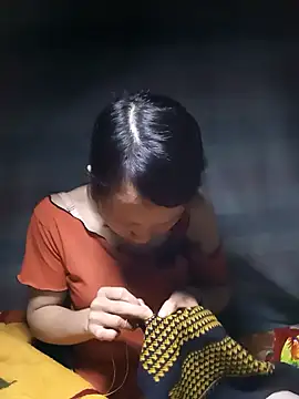 Snapshot of bonnie-00 chatting on October 2025 02:40:01 PM bonnie-00 online show from October 2025 02:40:01 PM