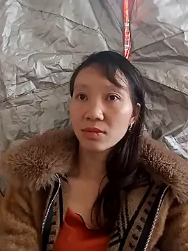 Snapshot of bonnie-00 chatting on November 2025 03:56:01 AM bonnie-00 online show from November 2025 03:56:01 AM