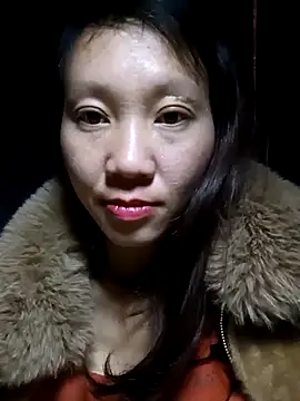 Snapshot of bonnie-00 chatting on November 2025 02:17:02 PM bonnie-00 online show from November 2025 02:17:02 PM