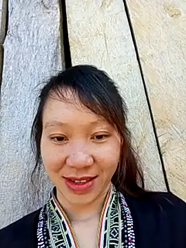 Snapshot of bonnie-00 chatting on November 2025 03:50:01 AM bonnie-00 online show from November 2025 03:50:01 AM