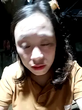 lyuyenkk online show from October 2025 02:47:01 PM