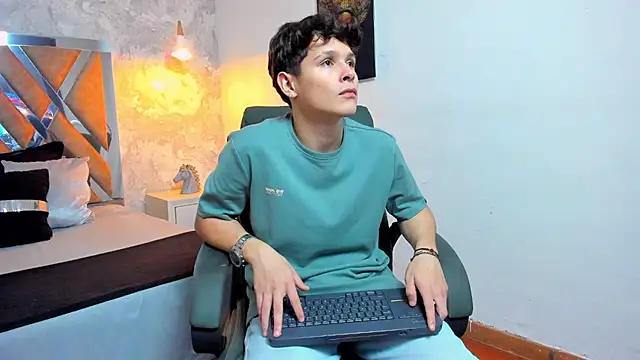 kraven lust online show from January 2026 03:00:02 AM