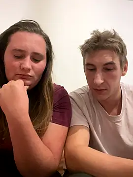 Snapshot of CurvySabrina chatting on October 2025 08:18:02 PM CurvySabrina online show from October 2025 08:18:02 PM