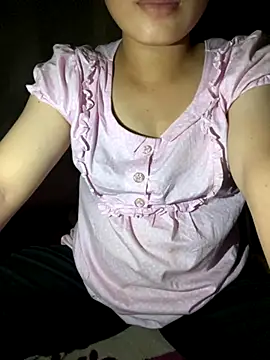 Snapshot of Van_xx chatting on September 2025 08:09:02 AM Van xx online show from September 2025 08:09:02 AM