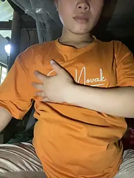 Snapshot of Van_xx chatting on October 2025 08:22:01 AM Van xx online show from October 2025 08:22:01 AM