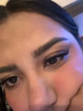 Snapshot of SienaWild chatting on November 2025 04:22:01 AM SienaWild online show from November 2025 04:22:01 AM