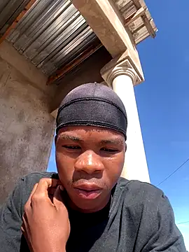 Snapshot of thatotheroneguy chatting on September 2025 07:09:02 AM thatotheroneguy online show from September 2025 07:09:02 AM