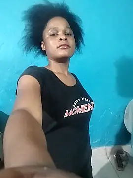 BlondieBitch online show from December 2025 09:54:01 PM