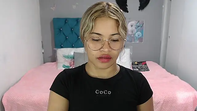mia sexgirl online show from July 2026 12:25:02 PM