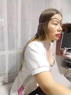 LaraCaliente online show from October 2025 02:12:01 AM