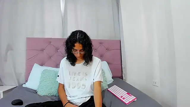 EthanBlackwoodd online show from February 2026 08:49:01 PM