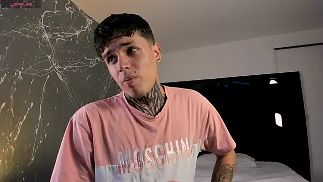 Declan-Fox online show from October 2025 04:13:01 AM