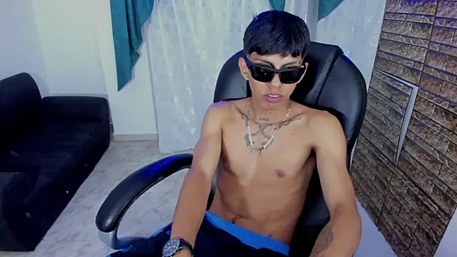 Axeel Boy online show from September 2025 04:25:01 AM