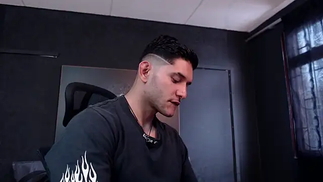 RichardMilleer online show from April 2026 04:23:01 PM