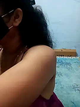 Snapshot of Deliciouskimi chatting on September 2025 05:20:02 AM Deliciouskimi online show from September 2025 05:20:02 AM