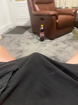 tdjw92 online show from October 2025 07:44:02 PM