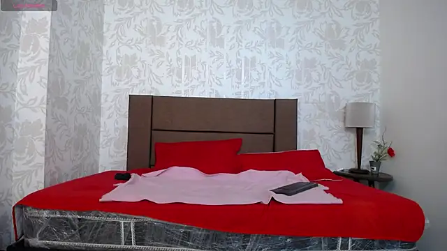 Ava Raye online show from April 2026 06:55:02 PM