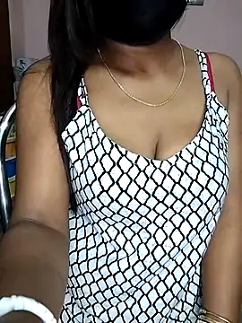 Snapshot of Bengalibeauty96 chatting on June 2026 12:50:02 PM Bengalibeauty96 online show from June 2026 12:50:02 PM