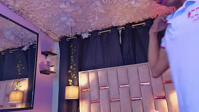 Marcello Nova online show from September 2025 12:08:02 PM