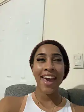 Snapshot of flore-cita chatting on September 2025 10:37:02 PM flore-cita online show from September 2025 10:37:02 PM